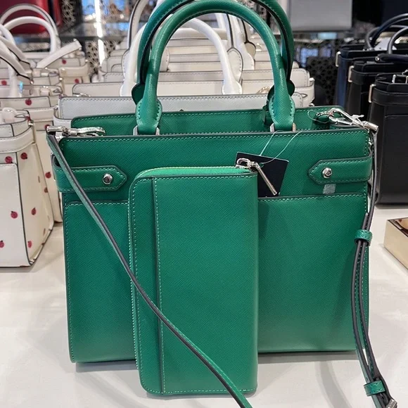 Kate Spade staci medium satchel
&
KSNY Staci Large Continental Wallet
Green Bean - Picture 11 of 16
